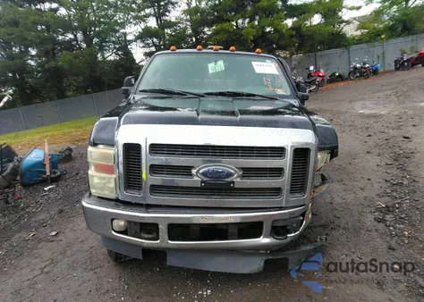 2010 Ford F-250 Xlt/Lariat/Xl z USA, uszkodzony, nr VIN 1FTSX2B50AEB15582